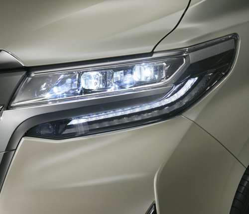 Изображение на странице Lexus 002-alphard-2018-new-led-top_tcm-3020-1287292.jpg