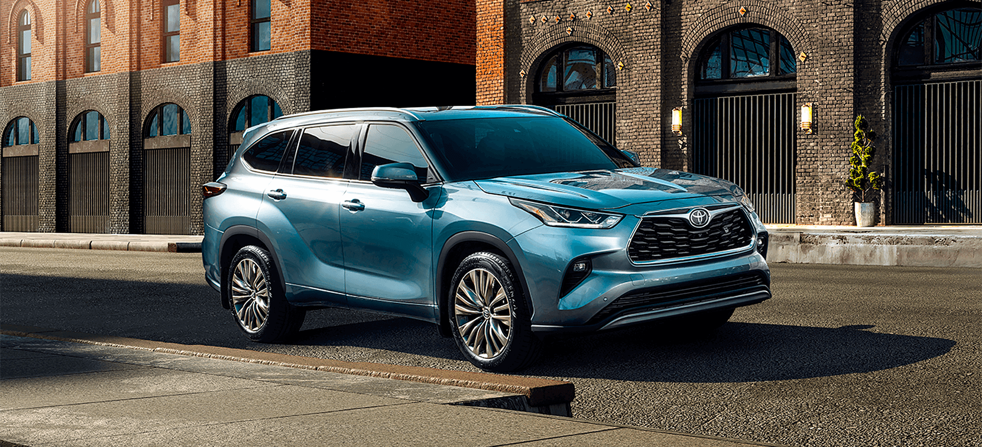 Изображение на странице Последние новости и события в мире Toyota Тойота Центр Екатеринбург Запад